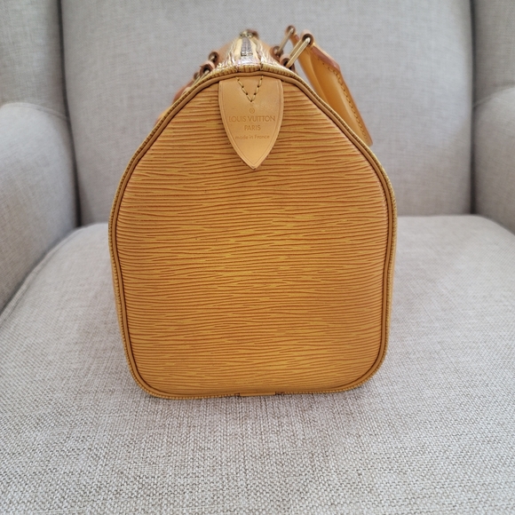 Louis Vuitton Epi Speedy 25 Yellow - Picture 2 of 16